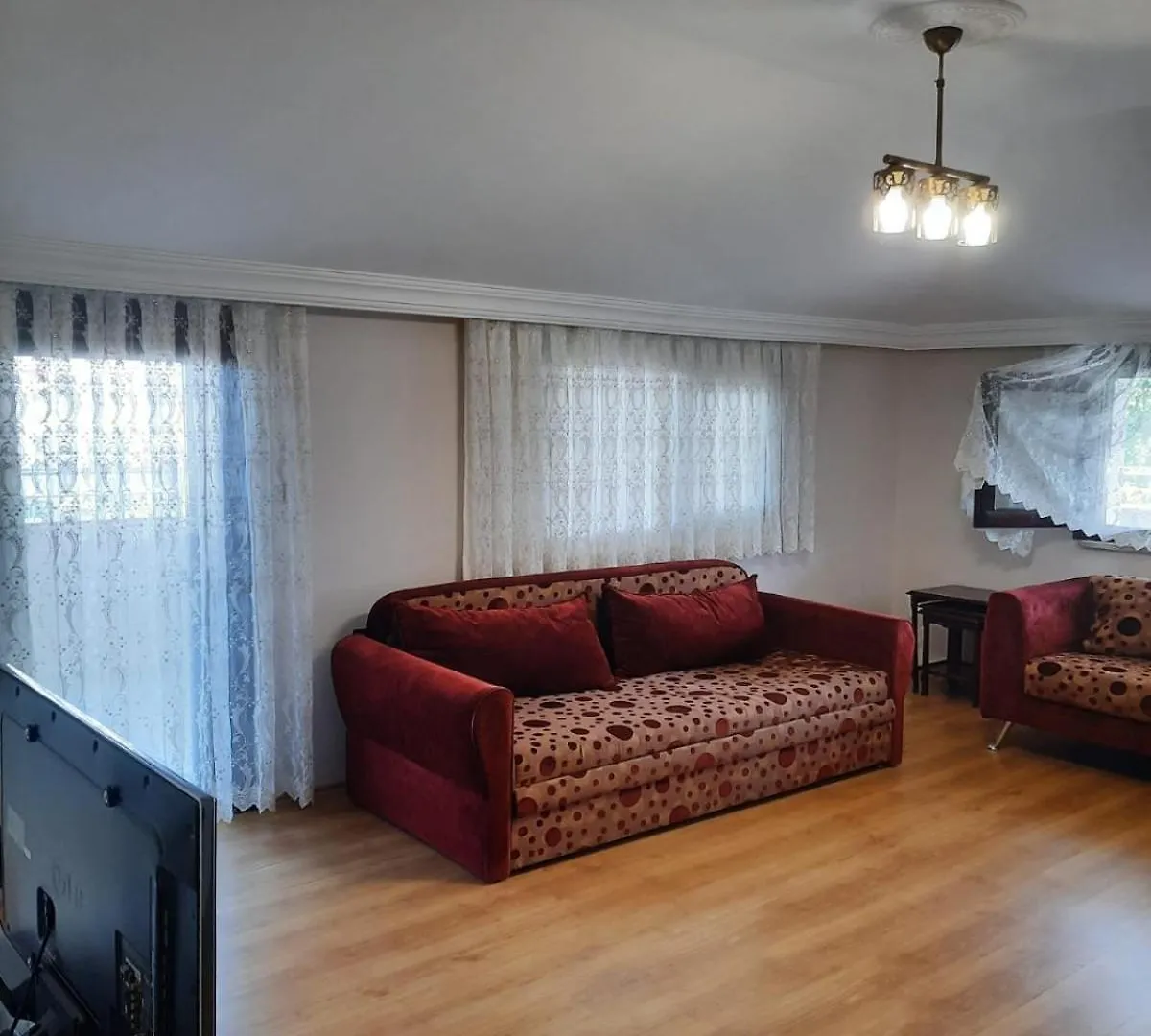 Deniz Manzarali Teras Cati Kati Apartment Trabzon