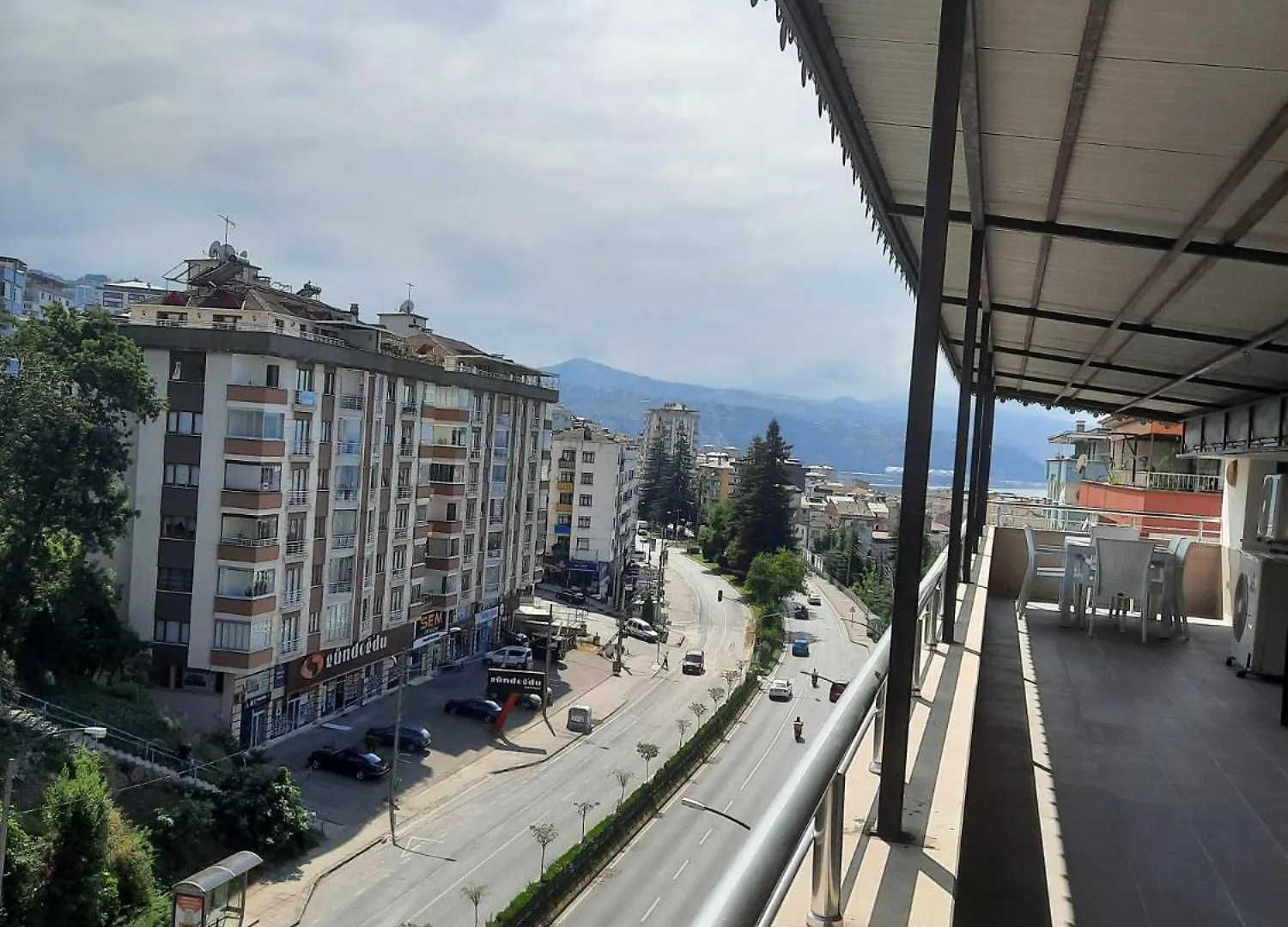 Deniz Manzarali Teras Cati Kati Apartment Trabzon